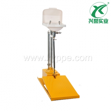 自动排空立式洗眼器(304)+大踏板+ABS翻盖盆0202-5213