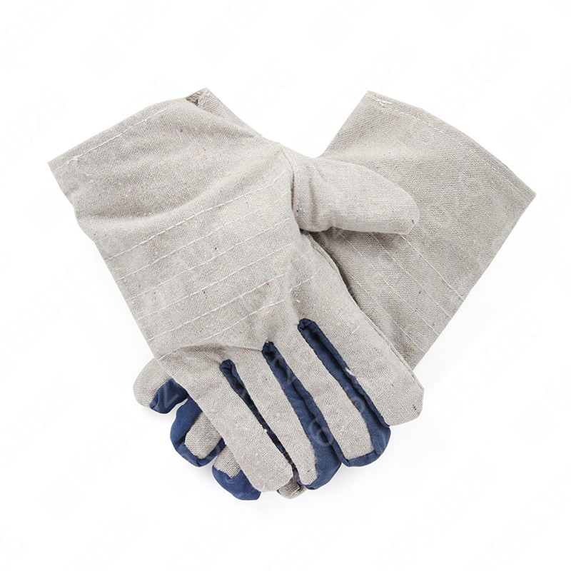 白帆布手套